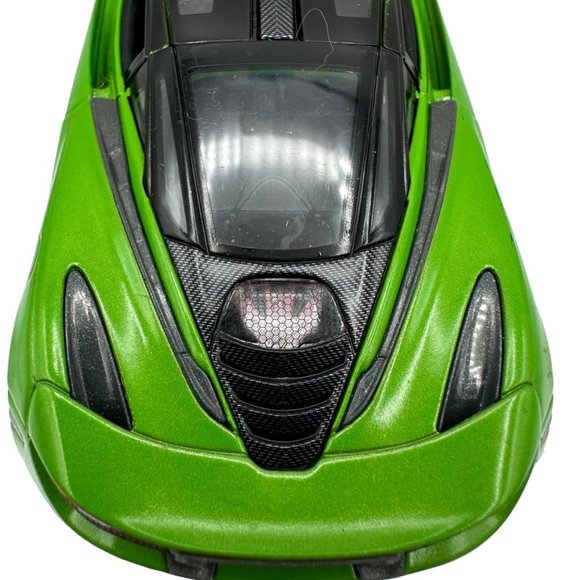 Kinsmart McLaren 720 S Model Car Silver 1/36 Scale KT5403 Diecast Pull Back Acti - Picture 7 of 12